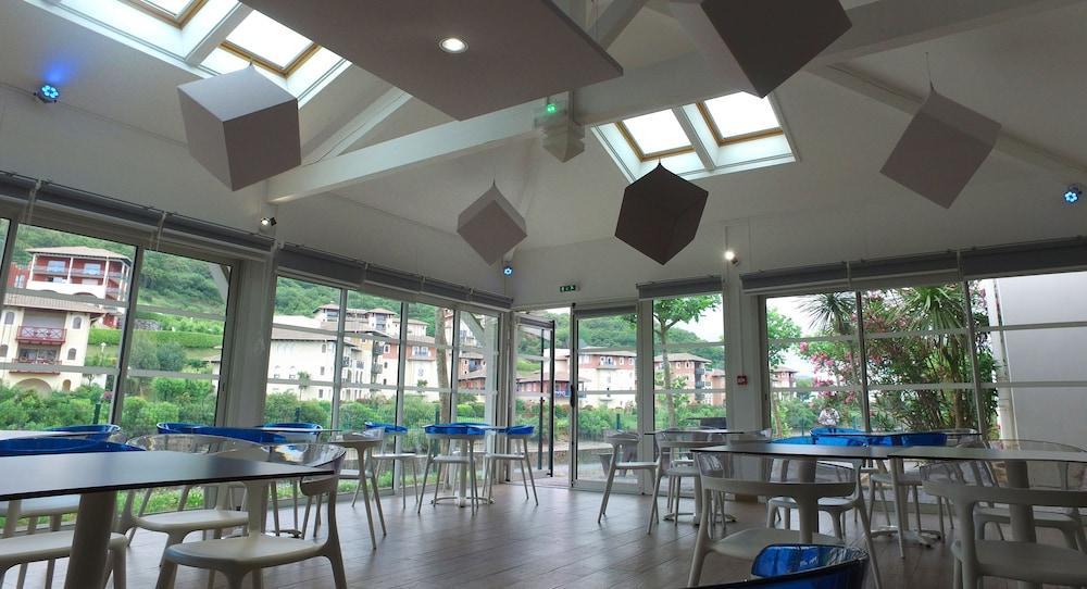 Hotel Vvf Urrugne Saint-Jean-De-Luz Cote Basque Zewnętrze zdjęcie