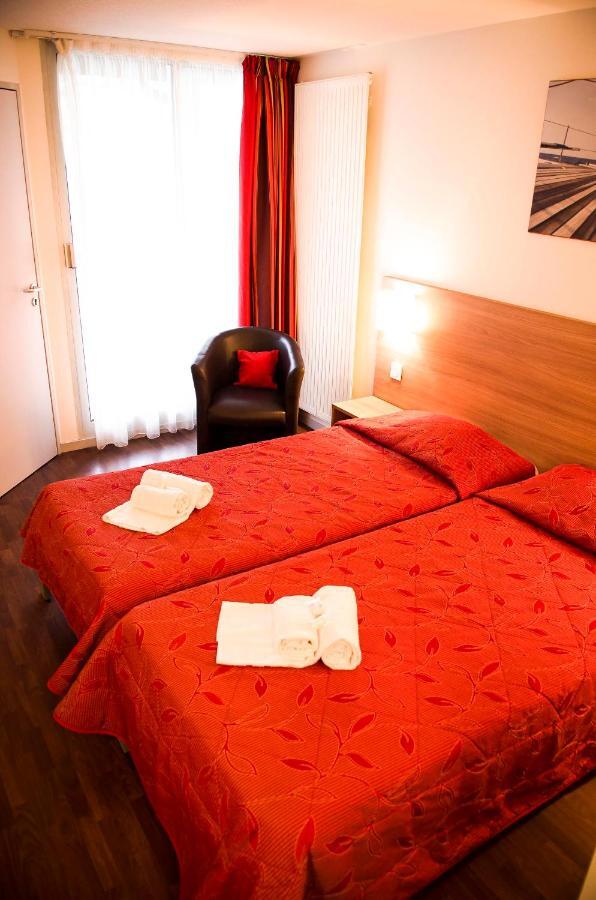 Hotel Vvf Urrugne Saint-Jean-De-Luz Cote Basque Zewnętrze zdjęcie