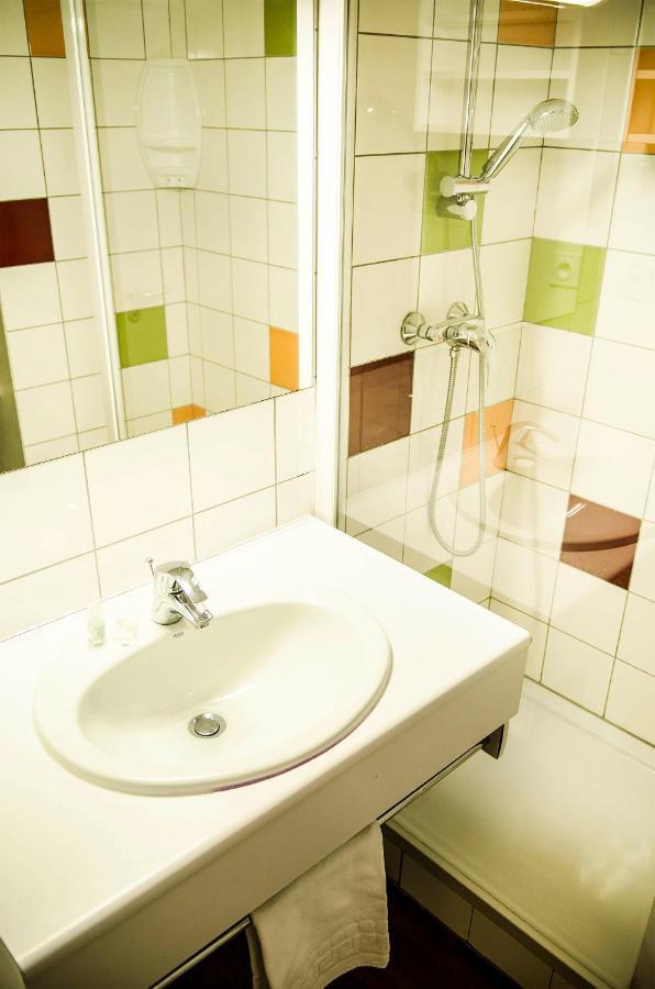 Hotel Vvf Urrugne Saint-Jean-De-Luz Cote Basque Zewnętrze zdjęcie